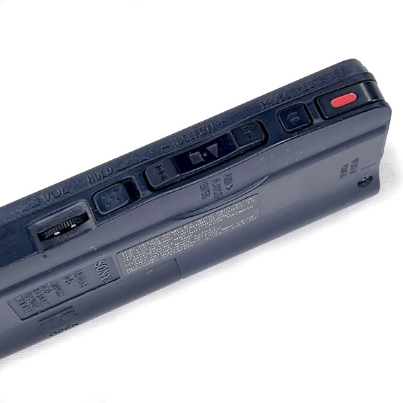 Sony Digital Voice Recorder ICD-85 - Picture 2 of 5